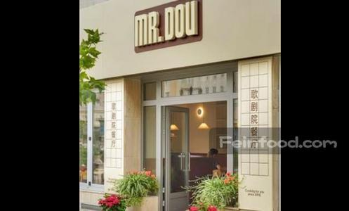 歌剧院餐厅, 歌剧院餐厅, Mr· Dou