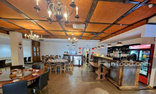 歌剧院餐厅, 歌剧院餐厅, Mr· Dou